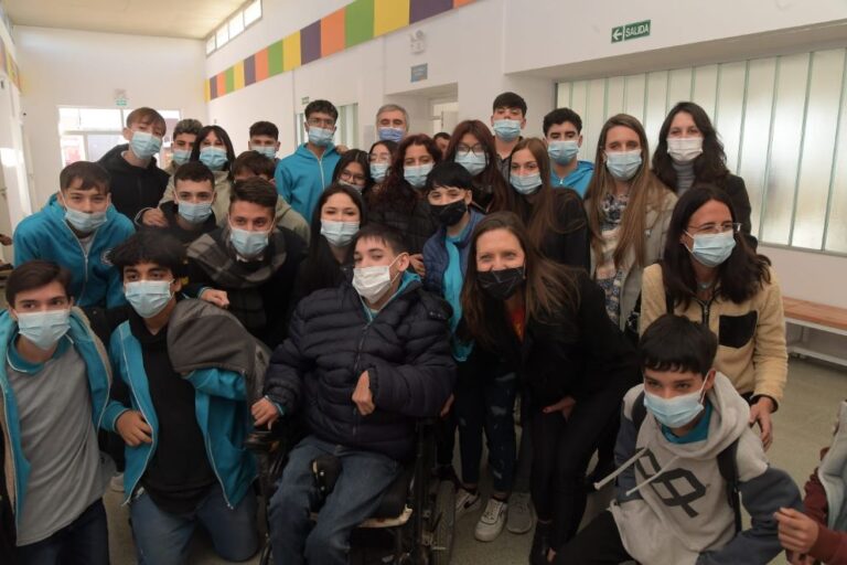 Oncativo tiene su nueva escuela Proa