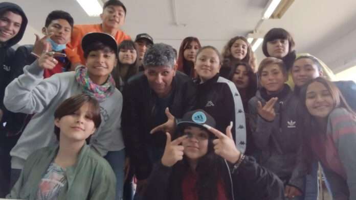 2-Con-alumnos-del-Abraham