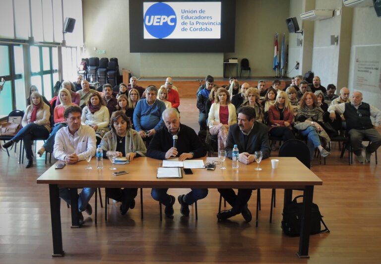 UEPC acordó aumentos salariales con la Provincia: los detalles