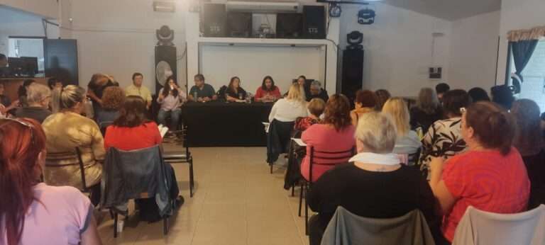 UEPC San Martín rechazó por amplia mayoría la propuesta salarial de la Provincia