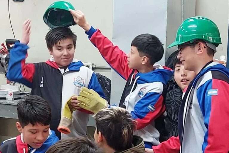 Abraham Juárez y su Muestra Técnica: “Estudiantes demostraron con evidencia los aprendizajes adquiridos”