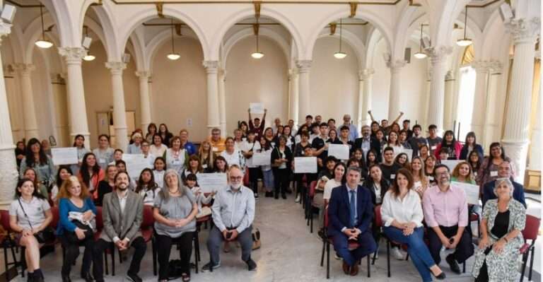 Dos “escuelas solidarias” de Córdoba fueron premiadas por el Ministerio de Educación