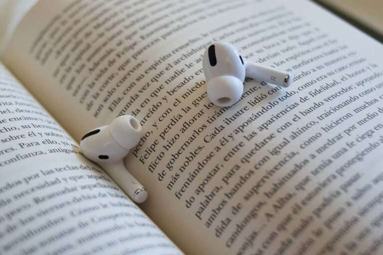 Reciclarán celulares en desuso y transformarlos en libros digitales para disminuidos visuales