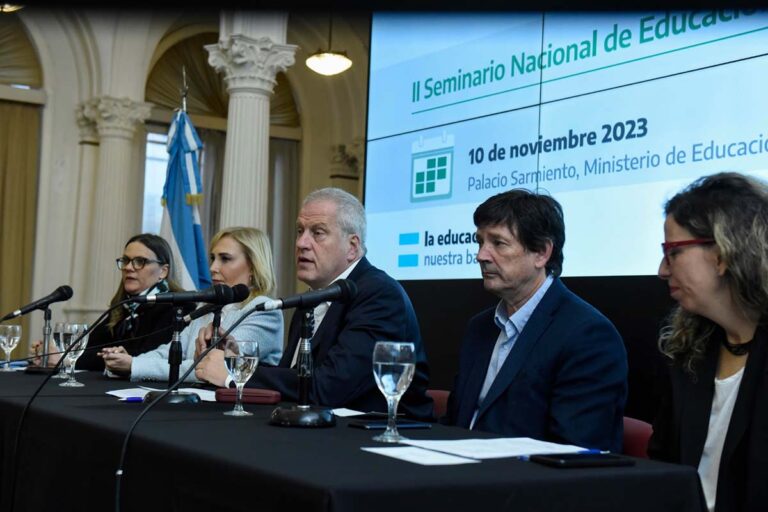 Seminario sobre desafíos de la Educación Ambiental Integral