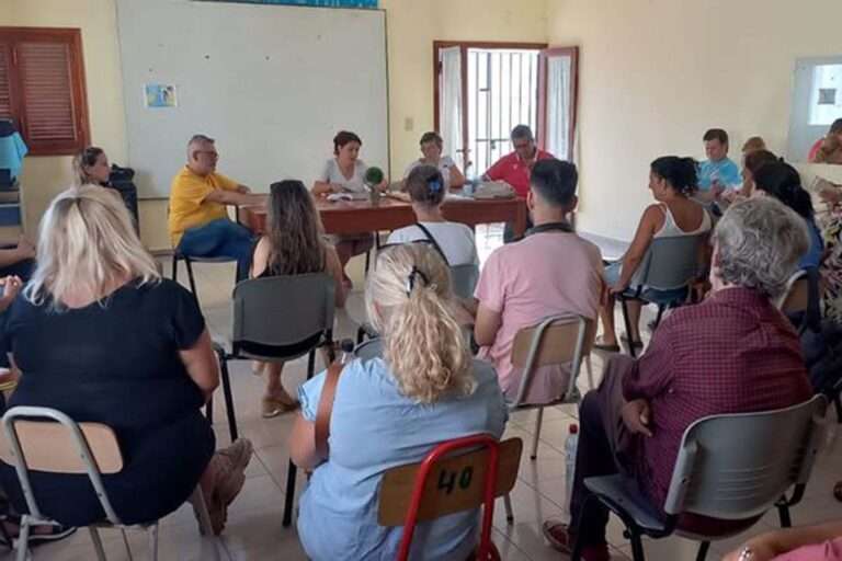 Salario docente: UEPC San Martín buscará “interpretar” la compleja fórmula de aumento de Llaryora