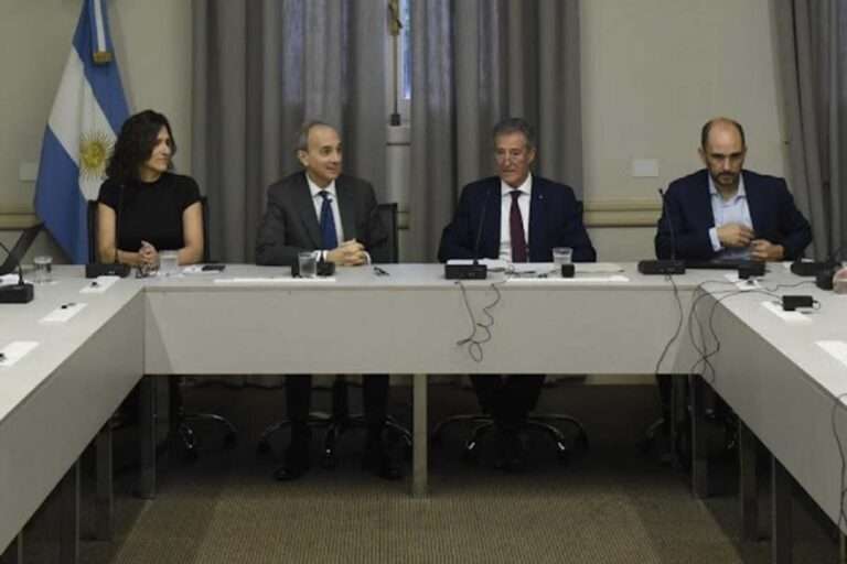 Consejo Nacional de Calidad de la Educación: el primero del año con el financiamiento en la mira