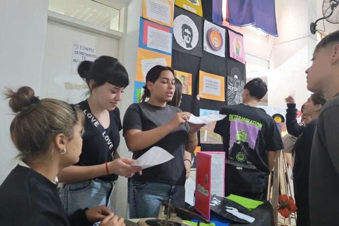 feria de ciencias escolar PRINCIPAL