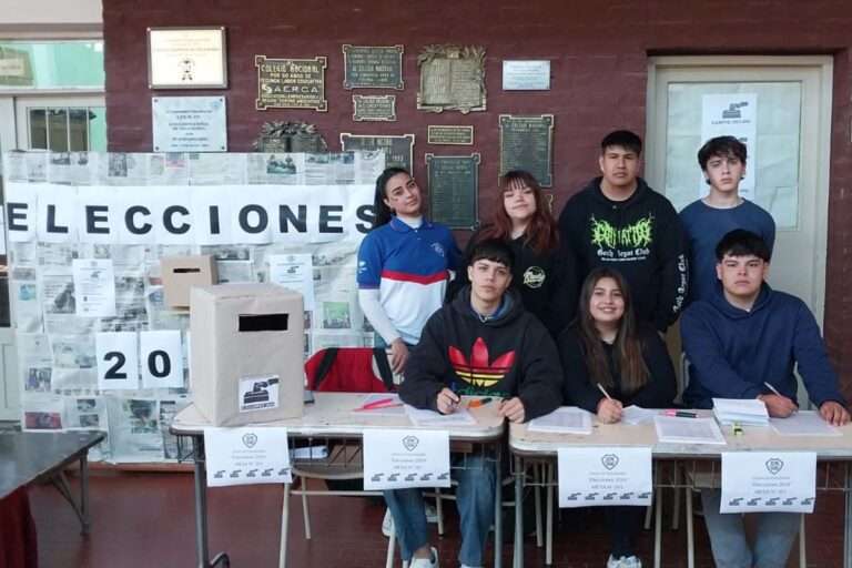 Centro de Estudiantes Colegio Nacional: marcada participación y tres candidatas a presidirlo