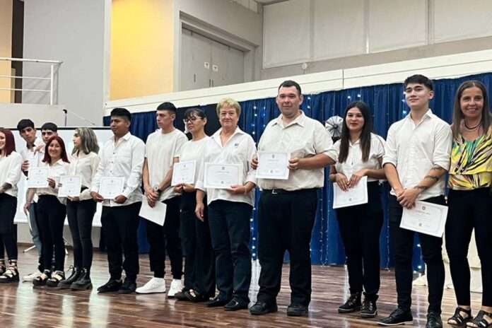 jovenes y adultos