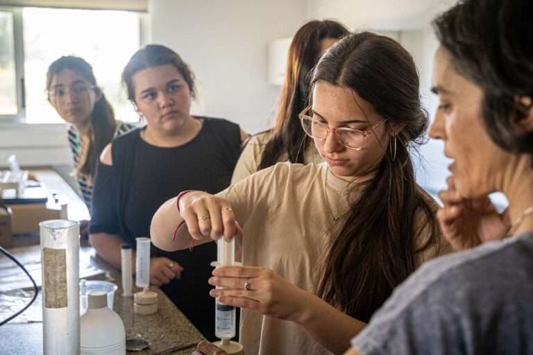 11 de febrero: Día Internacional de la Mujer y la Niña en la Ciencia