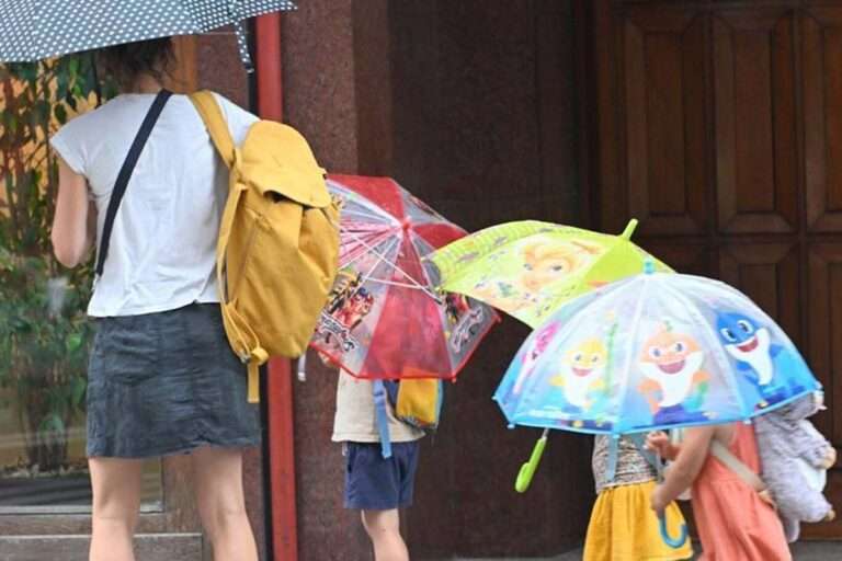 La lluvia en Villa María: alto ausentismo por barrios anegados y bajo impacto en los edificios escolares