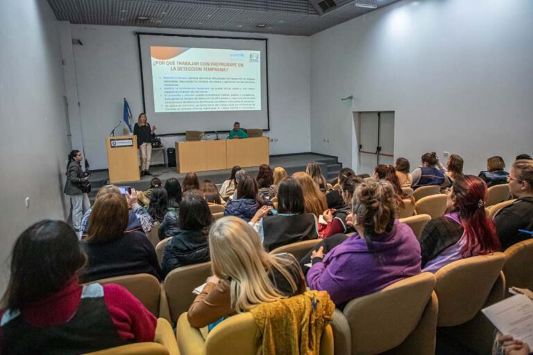 Capacitación en Villa María: “Detección temprana del desarrollo infantil”