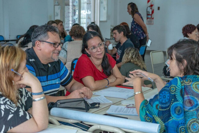 Enseñanza de matemáticas: convocan a presentar propuestas de formación docente