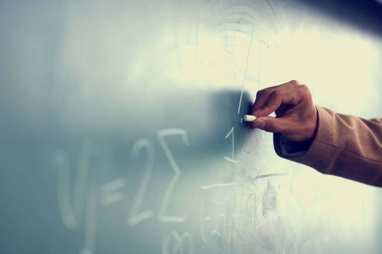 Curso de formación docente sobre enseñanza de la física