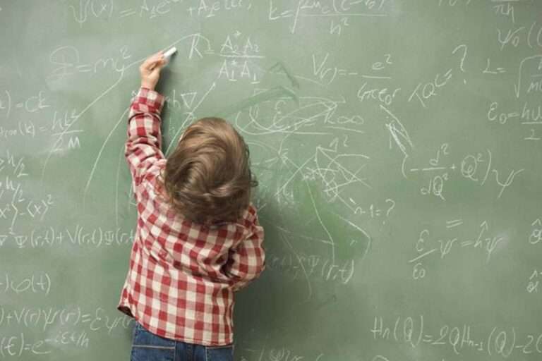 Día del zurdo: su implicancia en el mundo y en la escuela argentina con el paso del tiempo