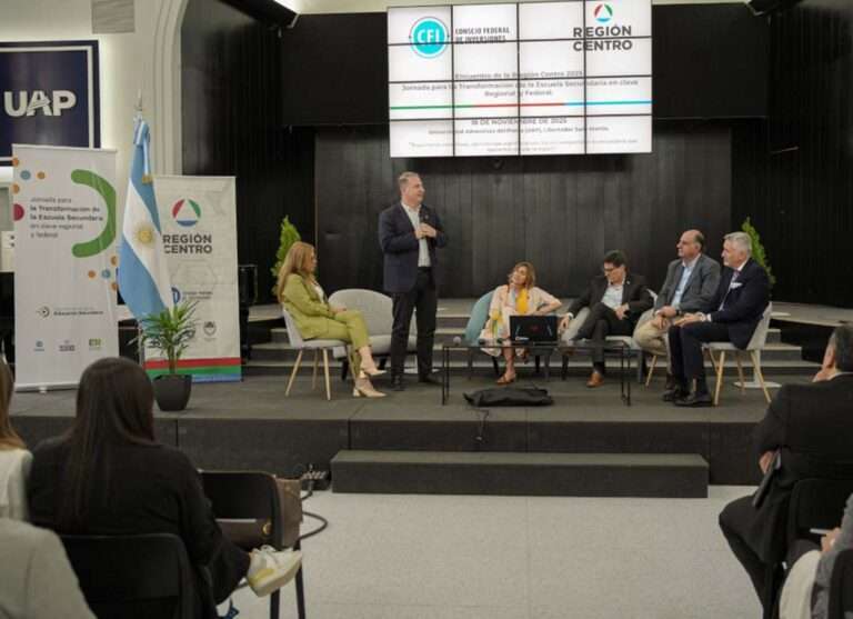 Escuela secundaria: Córdoba participó del Encuentro Regional de Educación en Entre Ríos