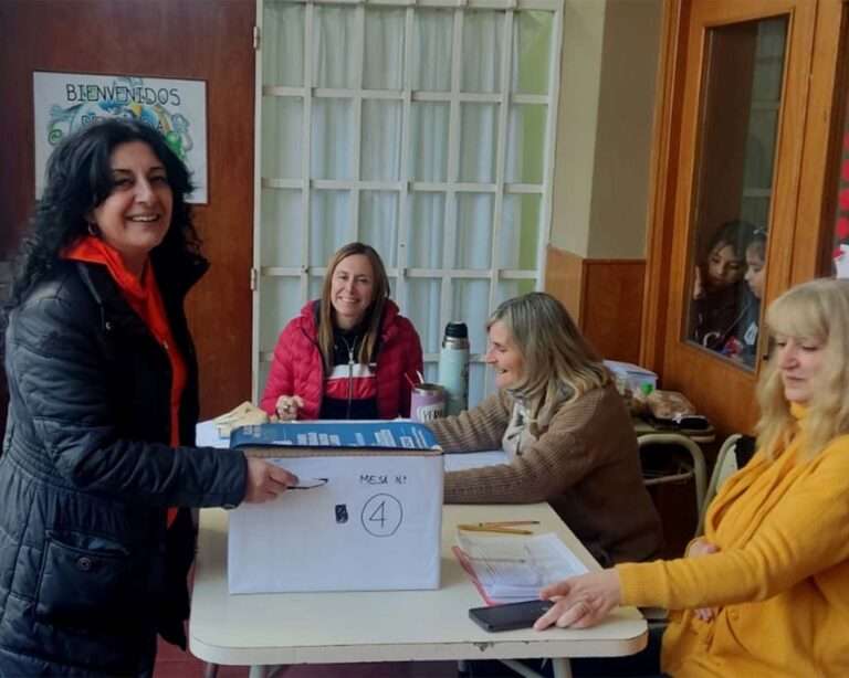 Salario docente: “Quedará escrita en la historia de la UEPC como el día en que sesionamos con la Policía dentro del Auditorio”