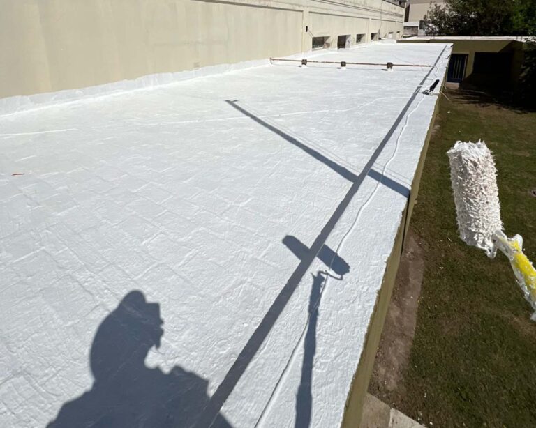 CENMA MAO: Lluvia caída el fin de semana posterga el reinicio de la impermeabilización y se retorna a las aulas asignadas