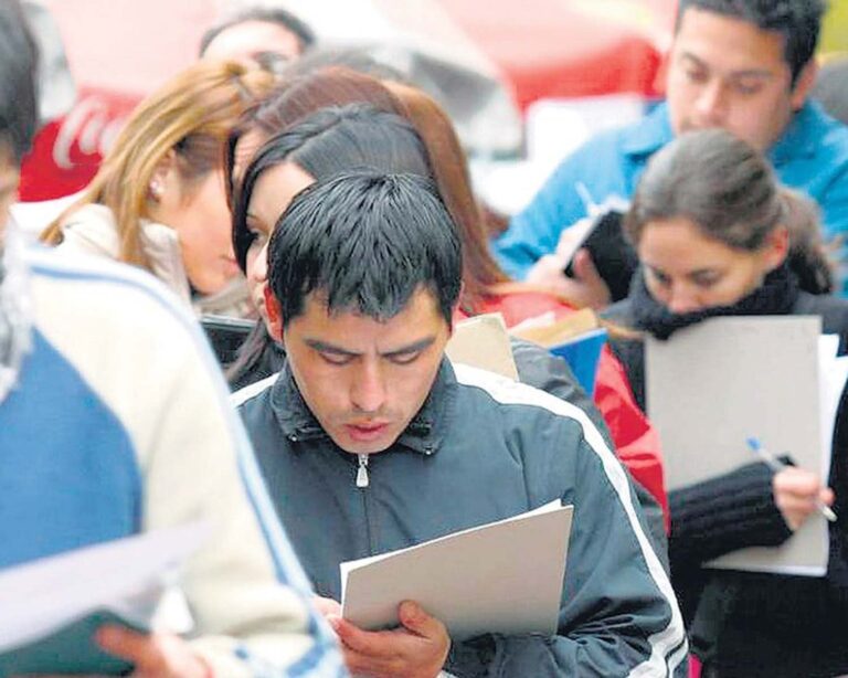 Estudio de la UBA: Vulnerabilidad, casi la mitad de los jóvenes está fuera de circuitos formales de estabilidad