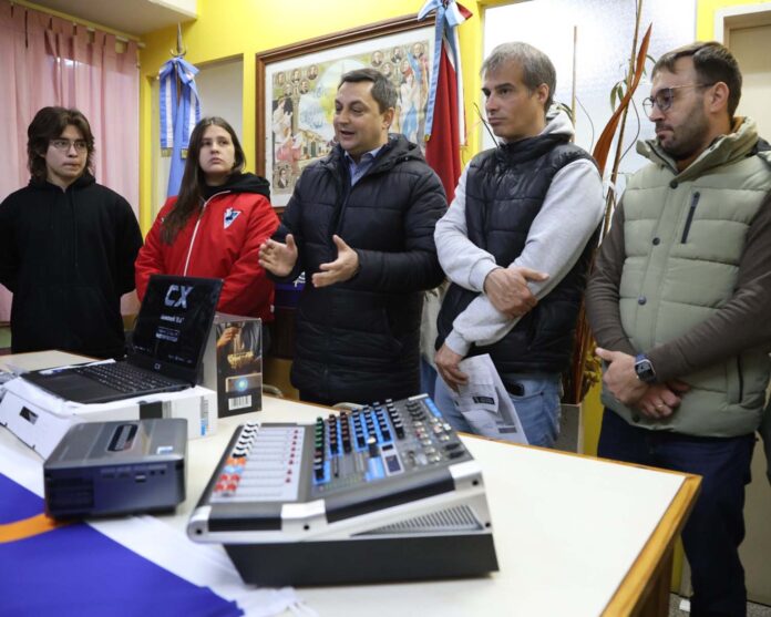 IPET 56 Equipamientos