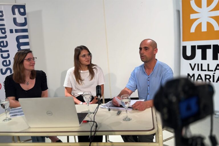 “Matemática en Conexión”: Articulación secundaria-universidad, en Villa María, a partir de entornos digitales