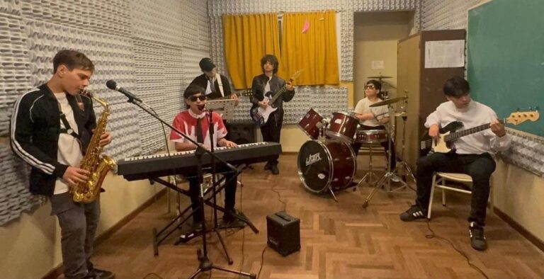 Rockeritos CBA: “Los Dacotas” del “Conser” de Villa María transitan el desafío de llegar al Cosquín Rock