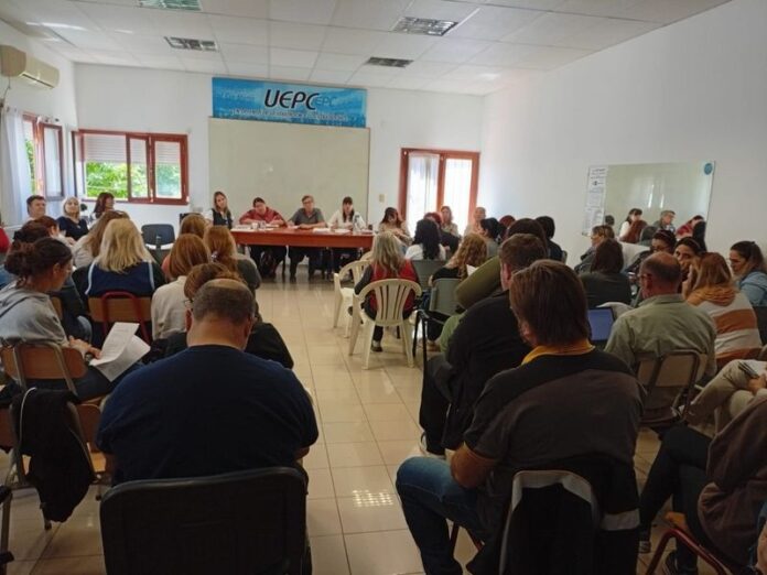 28 de octubre web asamblea uepc
